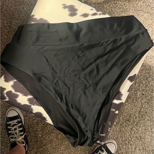 2 aerie high waisted cheeky bottoms